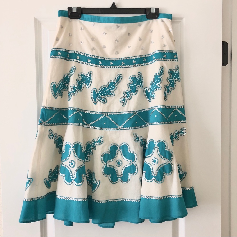 *Like New* BCBGMaxAzria Boho Skirt size 6
